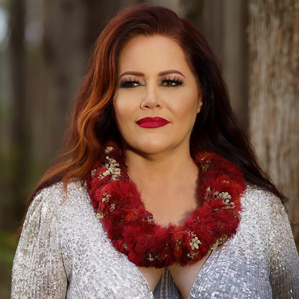 Amy Hānaiali‘i  